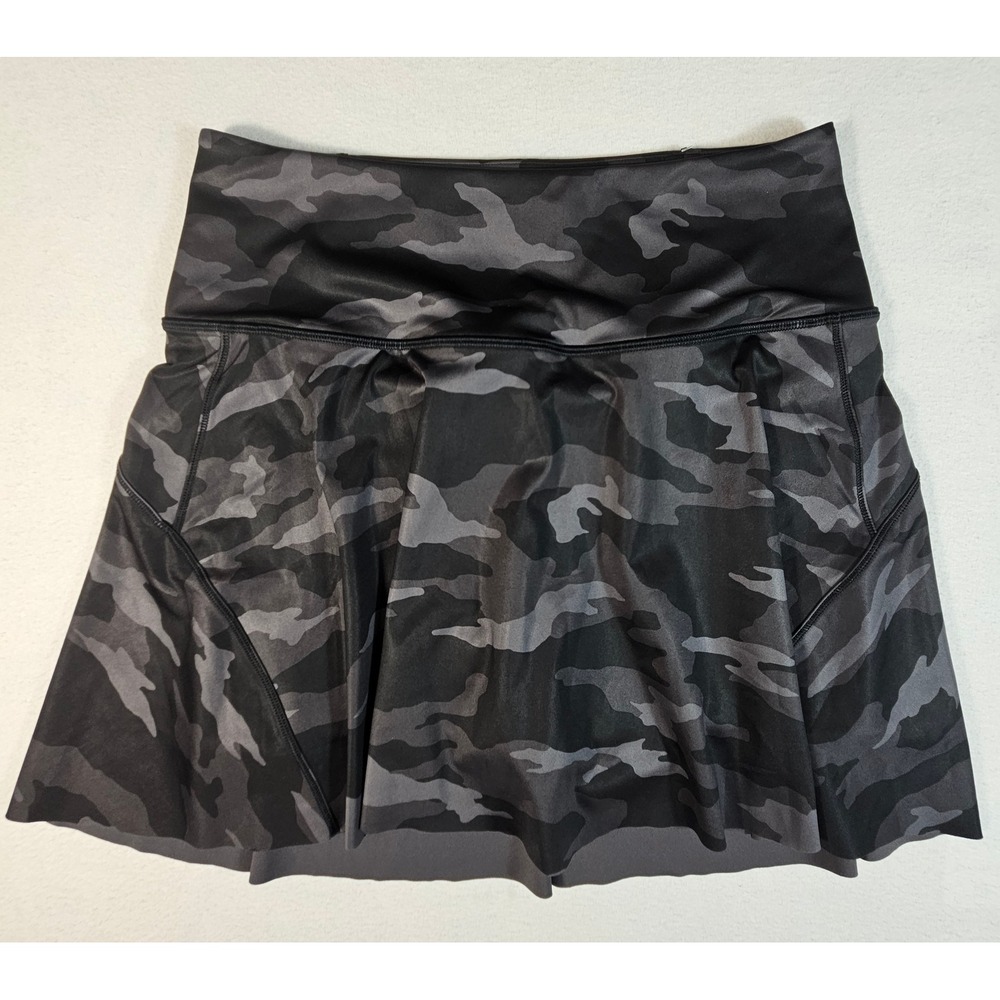 Athleta Ace Printed Tennis Skort 15.5 Gray Camo Athletic Skirt 981058 Womens S